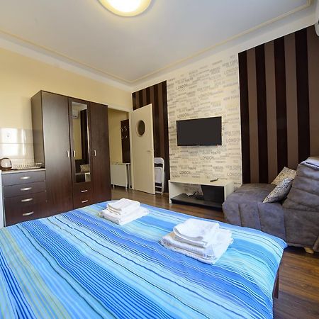 Parliament Apartment Beograd Eksteriør billede