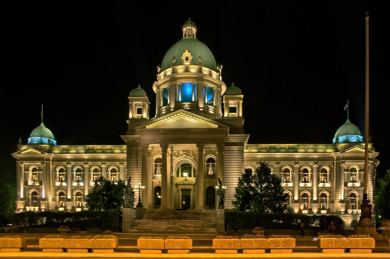 Parliament Apartment Beograd Eksteriør billede