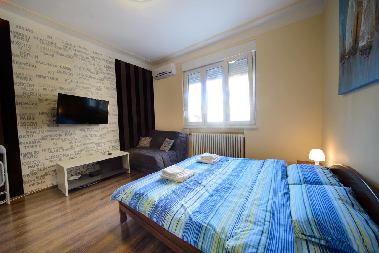 Parliament Apartment Beograd Eksteriør billede